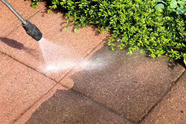 Best Deck Cleaning Services  in Etowah, NC